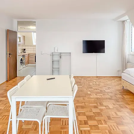 T&k - 2 - 5 - Heart Of Solingen-hofgarten Apartment