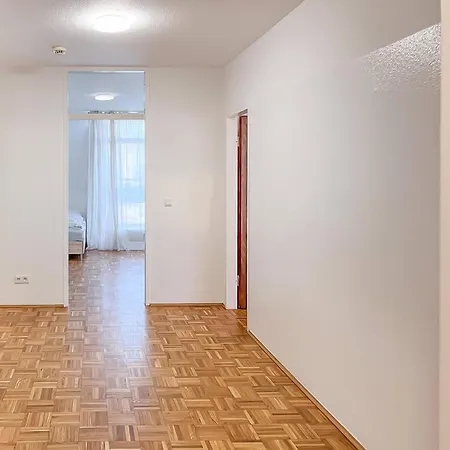 Apartment T&k - 2 - 5 - Heart Of Solingen-hofgarten Solingen