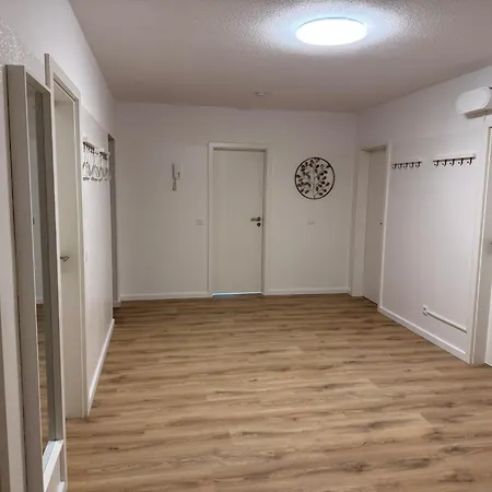 T&k - 2 - 5 - Heart Of Solingen-hofgarten Appartamento Solingen