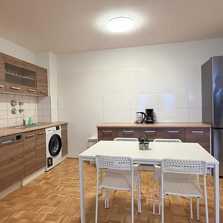 T&k - 2 - 5 - Heart Of Solingen-hofgarten