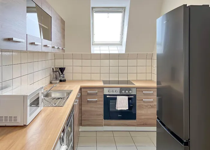 T&k - 2 - 5 - Heart Of Solingen-hofgarten