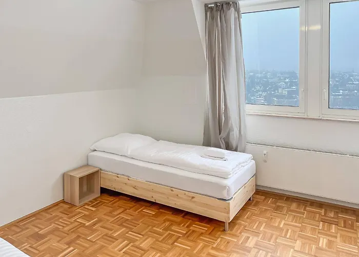 T&k - 2 - 5 - Heart Of Solingen-hofgarten *