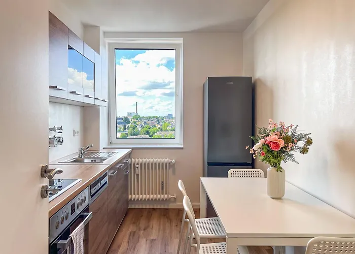 T&k - 2 - 5 - Heart Of Solingen-hofgarten * سولينجين