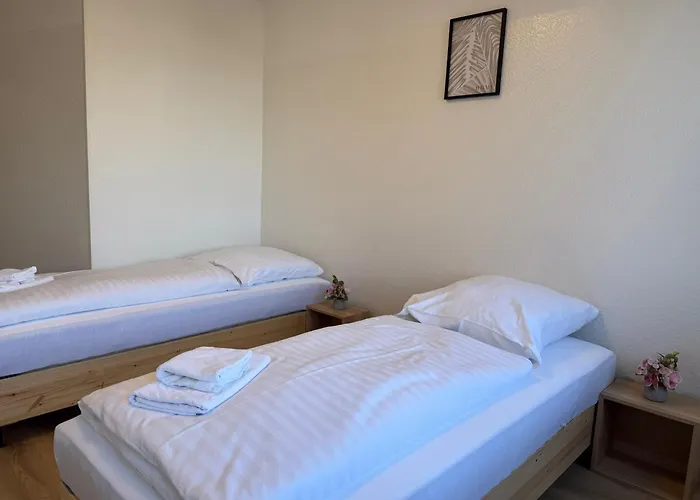 T&k - 2 - 5 - Heart Of Solingen-hofgarten