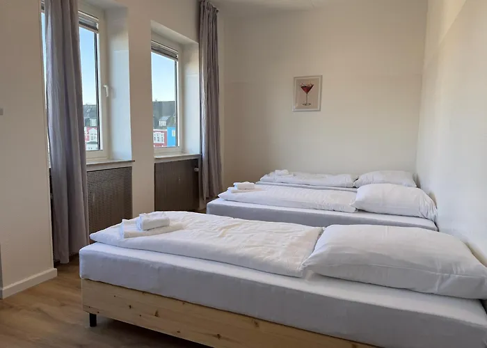 T&k - 2 - 5 - Heart Of Solingen-hofgarten سولينجين