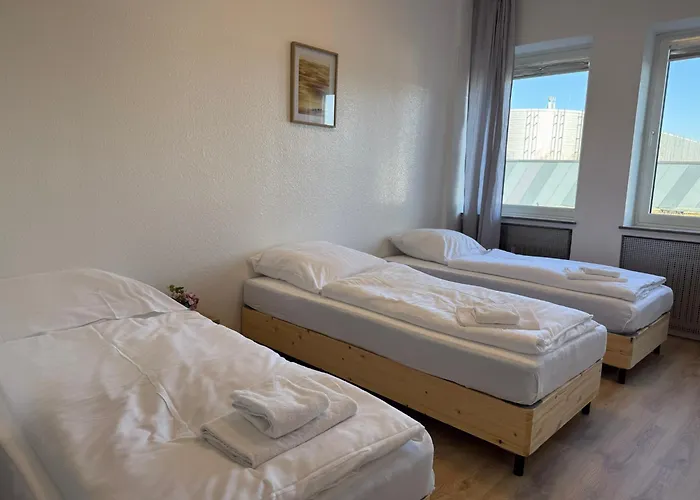 T&k - 2 - 5 - Heart Of Solingen-hofgarten * سولينجين