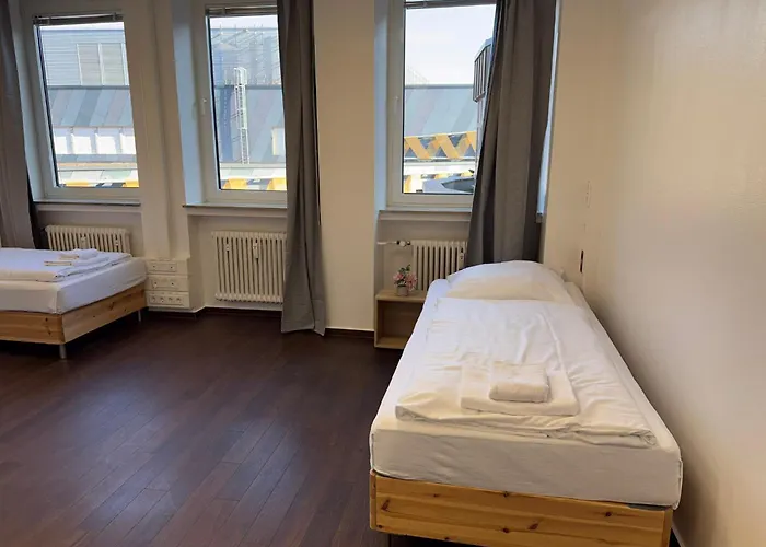 T&k - 2 - 5 - Heart Of Solingen-hofgarten سولينجين