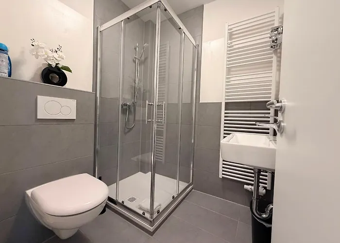 T&k - 2 - 5 - Heart Of Solingen-hofgarten شقة